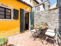 Yellow house Motovun - charming house in the heart of the old town Motovun